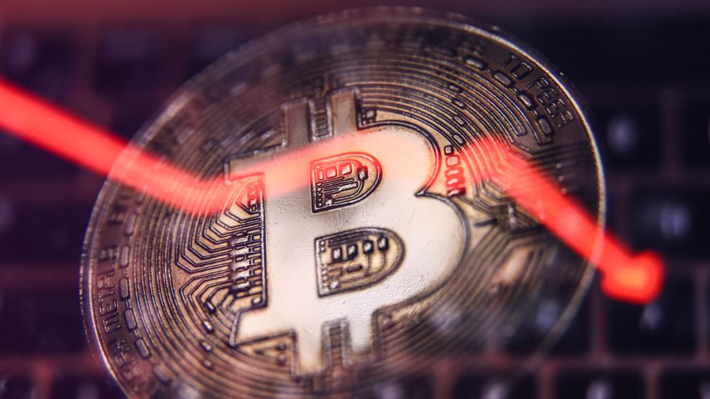 The risks of fraud in cryptocurrencies, which are increasing the government's concerns about their use in Bangladesh.