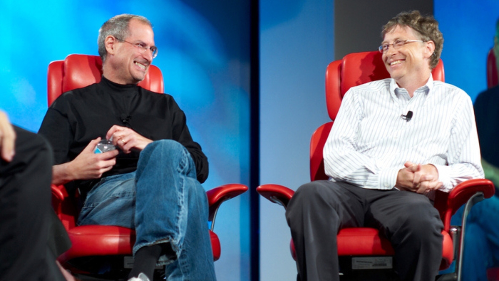 An image depicting the final chapter of the friendship between Bill Gates and Steve Jobs.