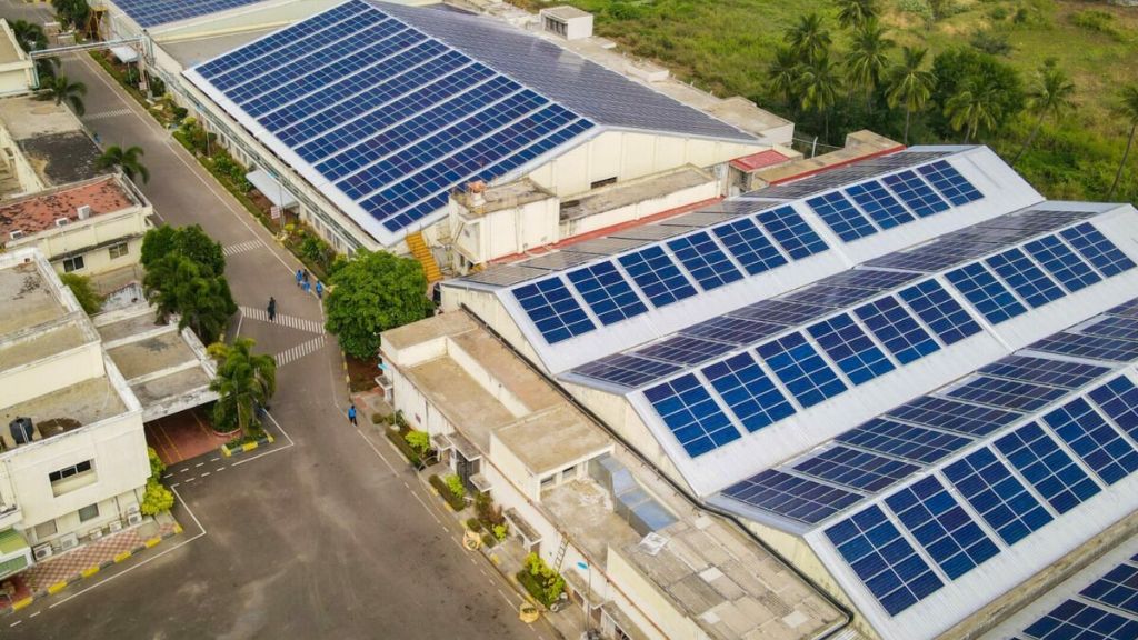 পরিবেশবান্ধব পোশাক শিল্পের টেকসই উন্নয়নের জন্য খরচ ও সুবিধার বিবেচনা। 